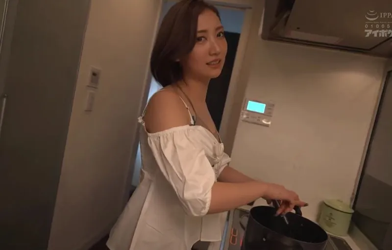 Cậu em người chồng may mắn và người bồn chứa tinh của anh trai có chiếc lưỡi điêu luyện