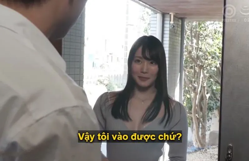 Chàng trai giàu sang bên cạnh bị cô em hàng xóm xinh đẹp đã lập gia đình mới dọn về dụ dỗ quan hệ.